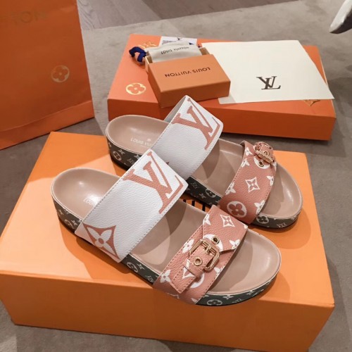 Louis Vuitton Flat Sandals LV3256690098766332